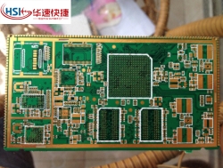<a href=http://www.disigner.cn/ target=_blank class=infotextkey>pcb</a>打樣